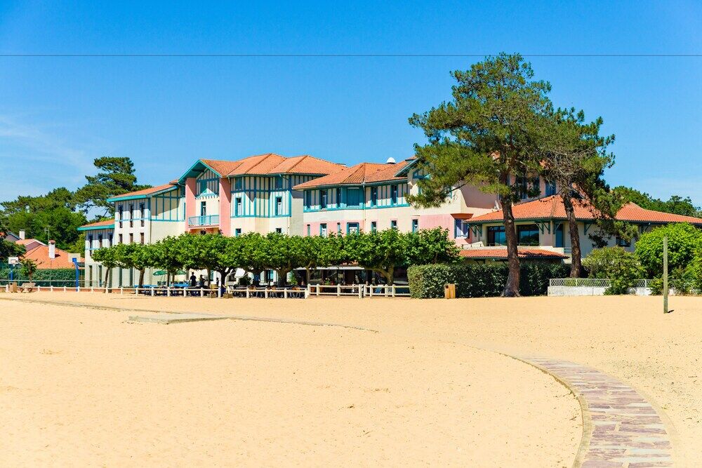 Hotel Du Parc & Spa Soorts-Hossegor Bagian luar foto